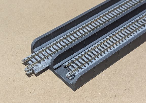 Grey 186mm double line bridge