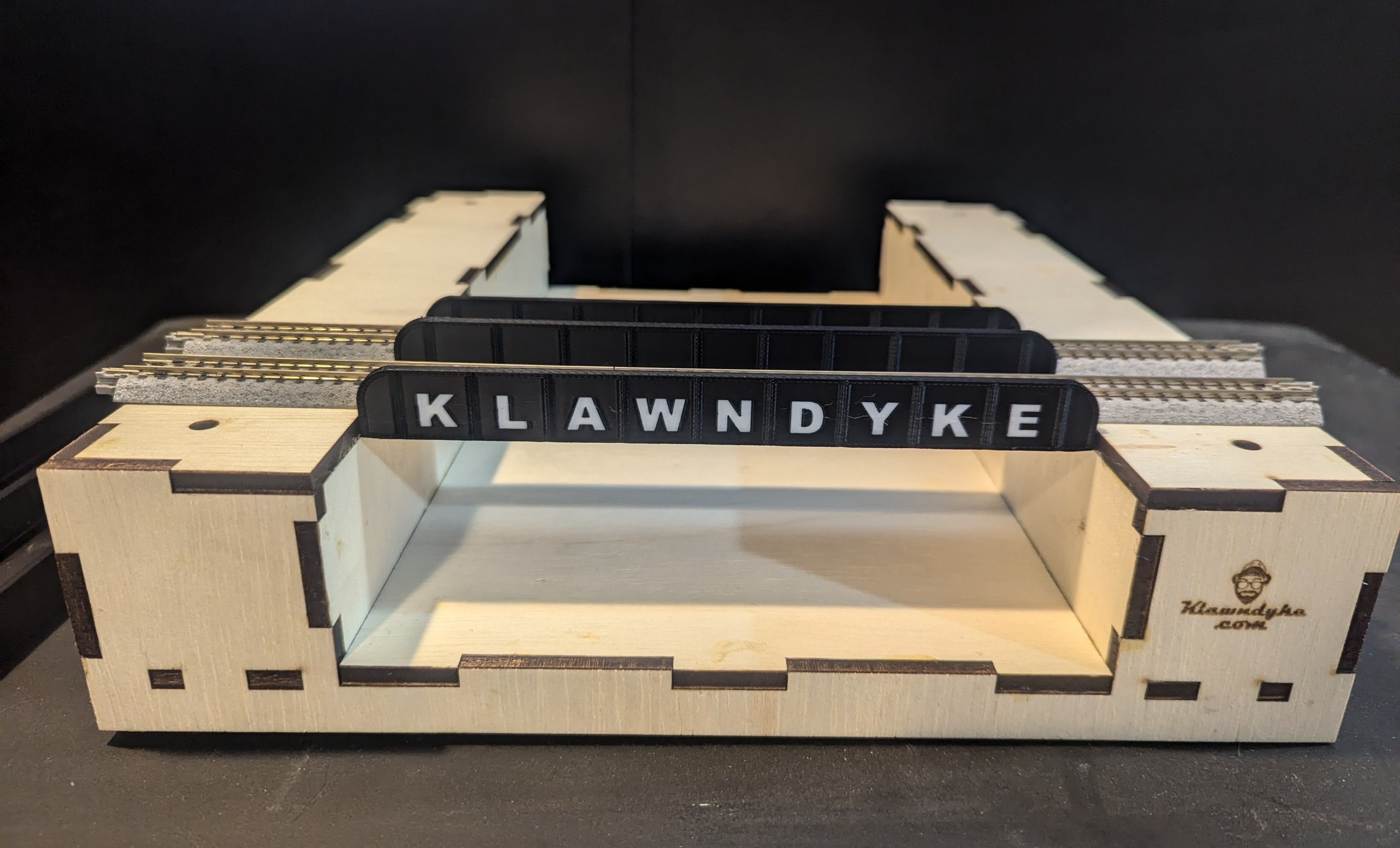 3D Printed Klawndyke Bridge - 186mm, Black Finish