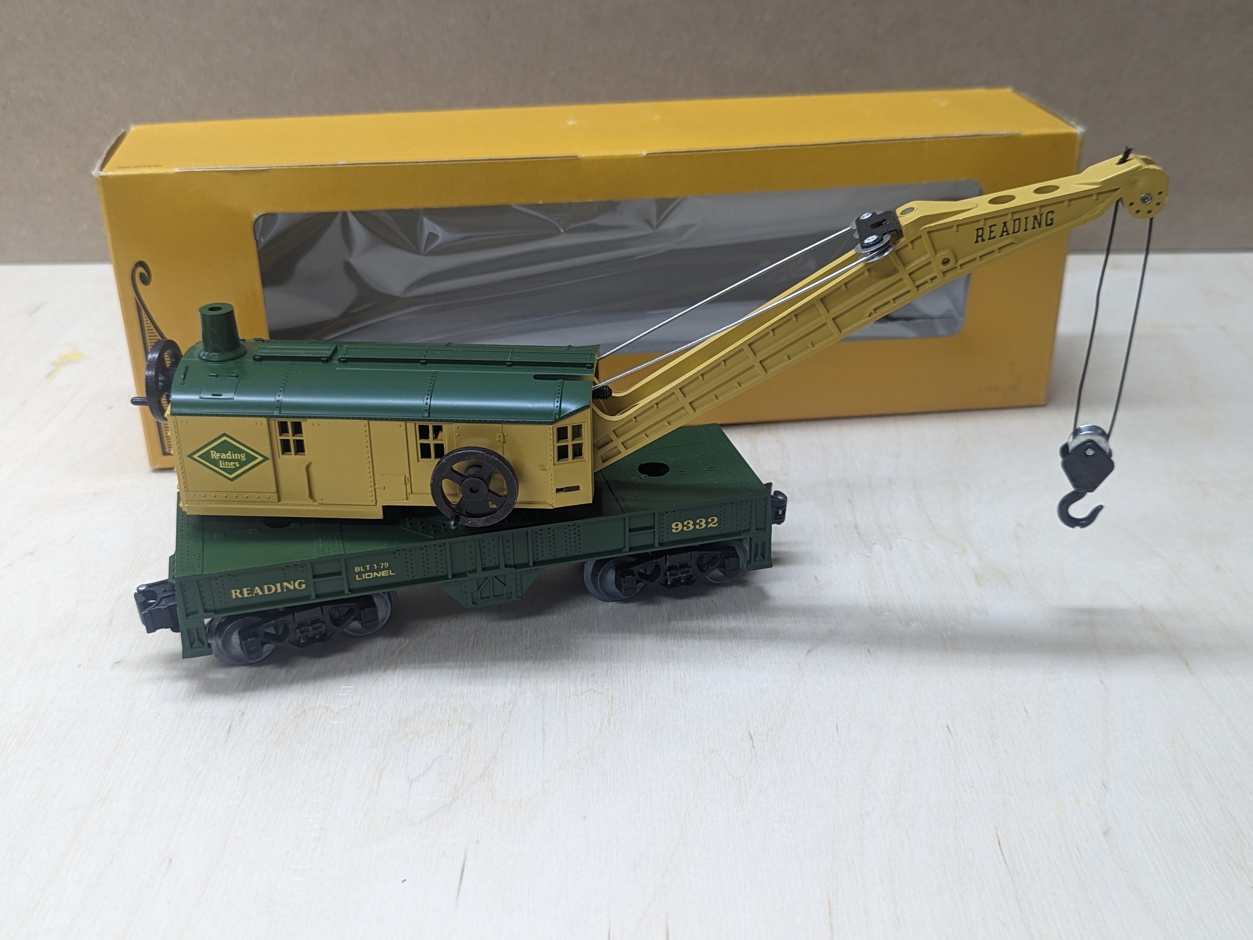 Lionel 6-9332 Reading Crane Car - Limited Edition - pre-owned